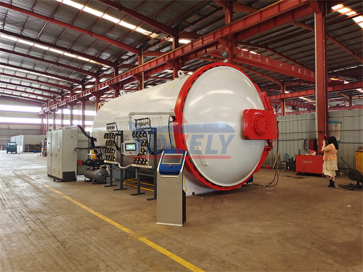 <b>碳纖維熱壓罐成型技術原理與優勢</b>